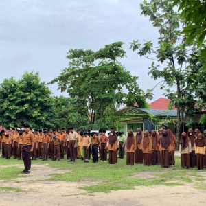 PERINGATI HARI SUMPAH PEMUDA, MTs AN NAJAH MELAKSANAKAN UPACARA BENDERA DAN ADAKAN KEGIATAN LOMBA