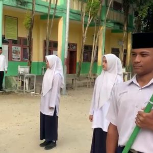 Pelantikan Pengurus OSIM (Organisasi Siswa Intra Madrasah) masa bakti 2024-2025